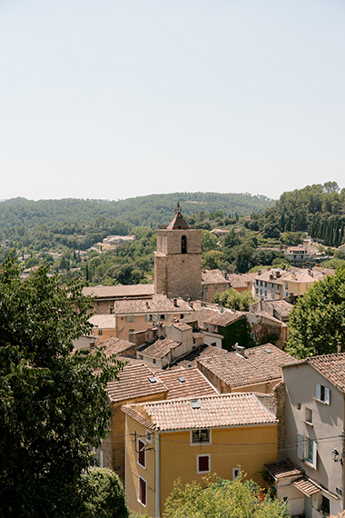 Cravelcamp Provence Dorf